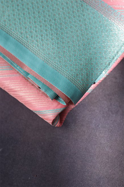 handloom-woven-silk-sarees-pink-and-blue