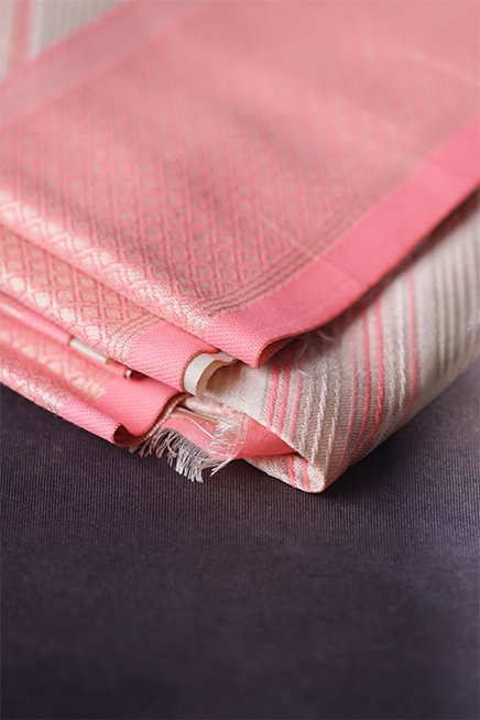 white-and-pink-handloom-woven-saree-3