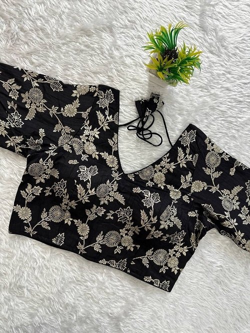 1726821333_front_dola-silk-black-color.jpeg